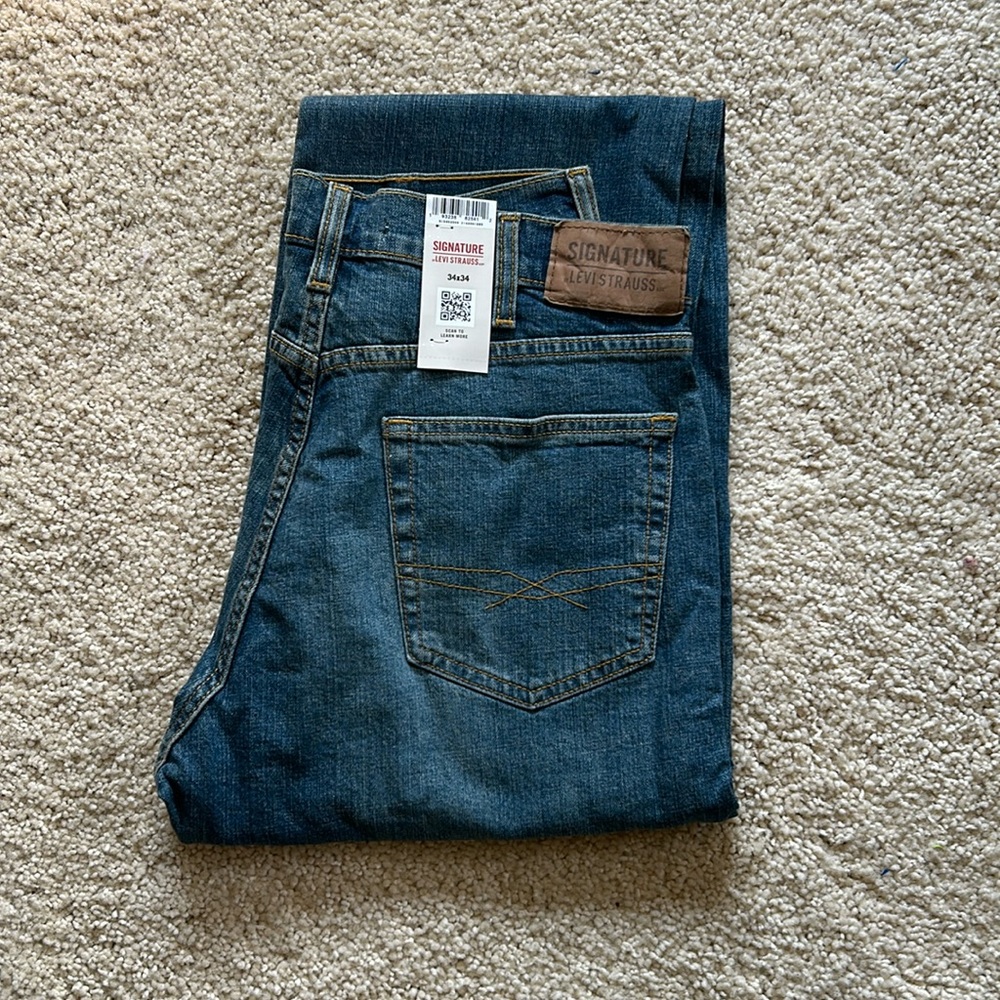 Men’s Levi jeans